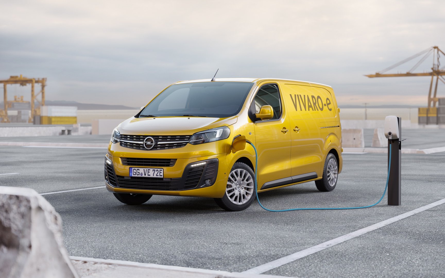 09b09df1-2020-opel-vivaro-e-1