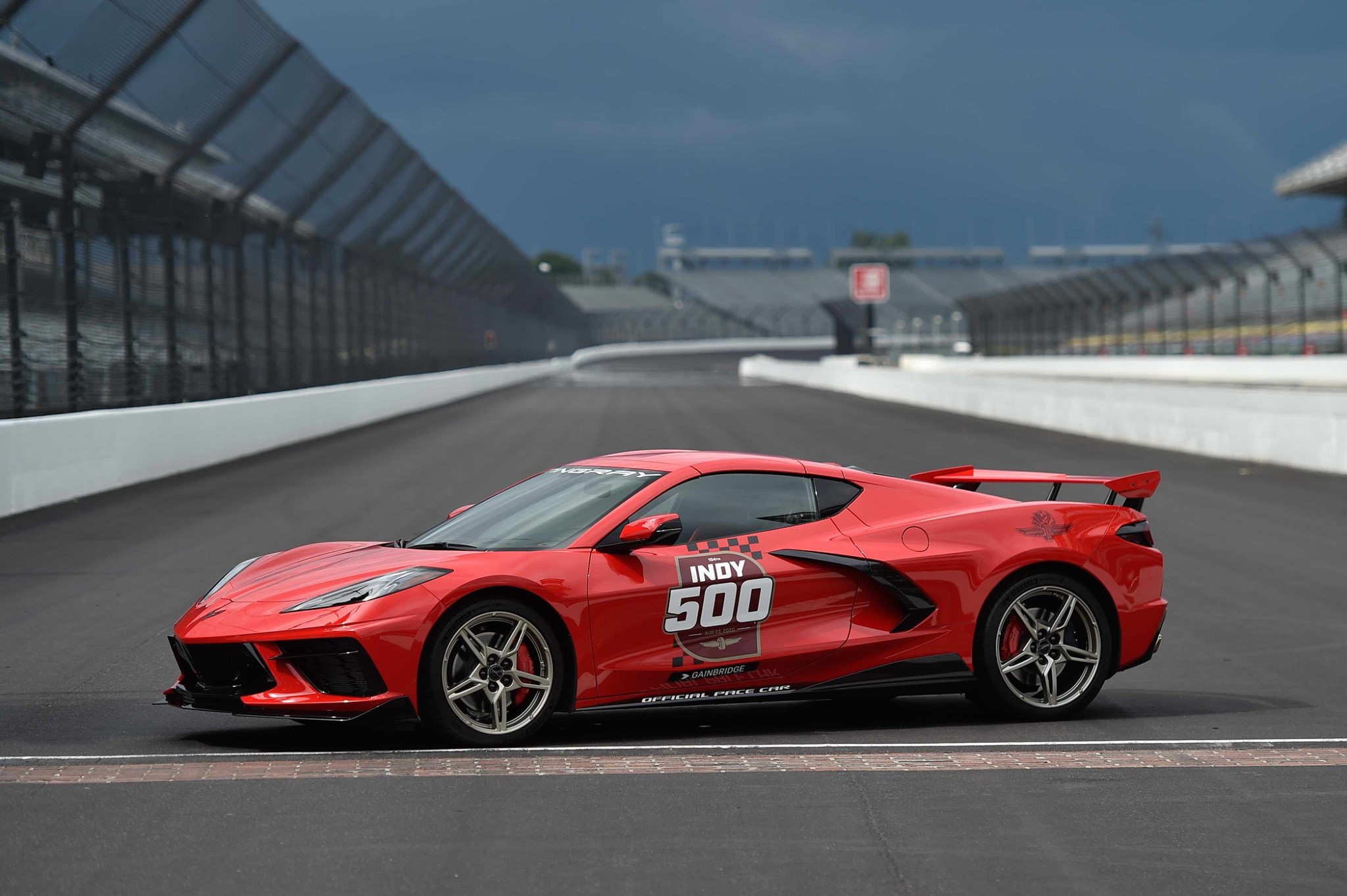 2020-Corvette-Pace-Car-Indy-500-1