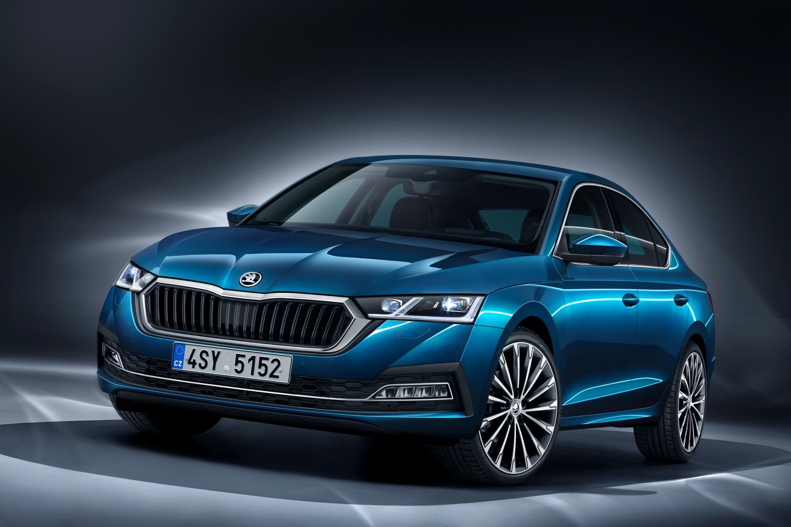 2020-skoda-octavia-2-1