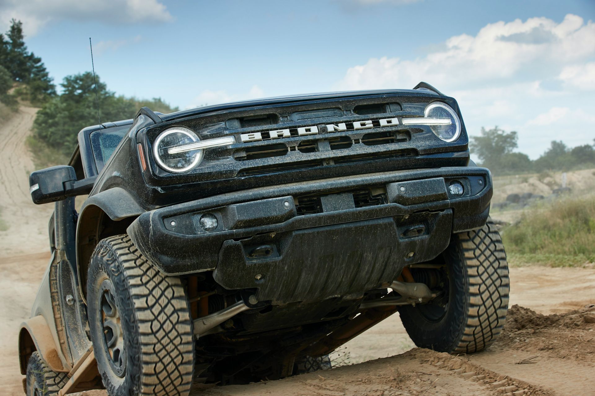 2021-Ford-Bronco-2-Door-5