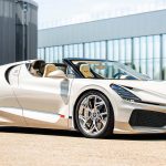 Lezárult egy korszak: Elkészült az utolsó W16-os Bugatti bugatti_mistral_last_fs