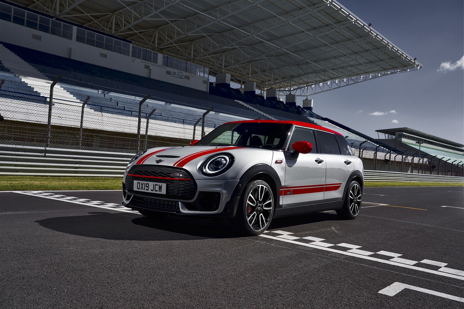 306-hp-2020-mini-john-cooper-works-clubman-countryman-revealed_5