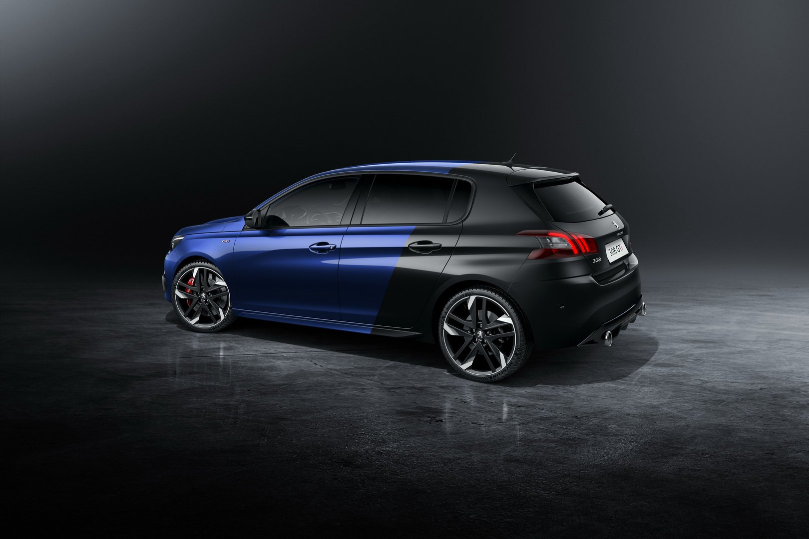 5e8d6002-2018-peugeot-308-gti-2