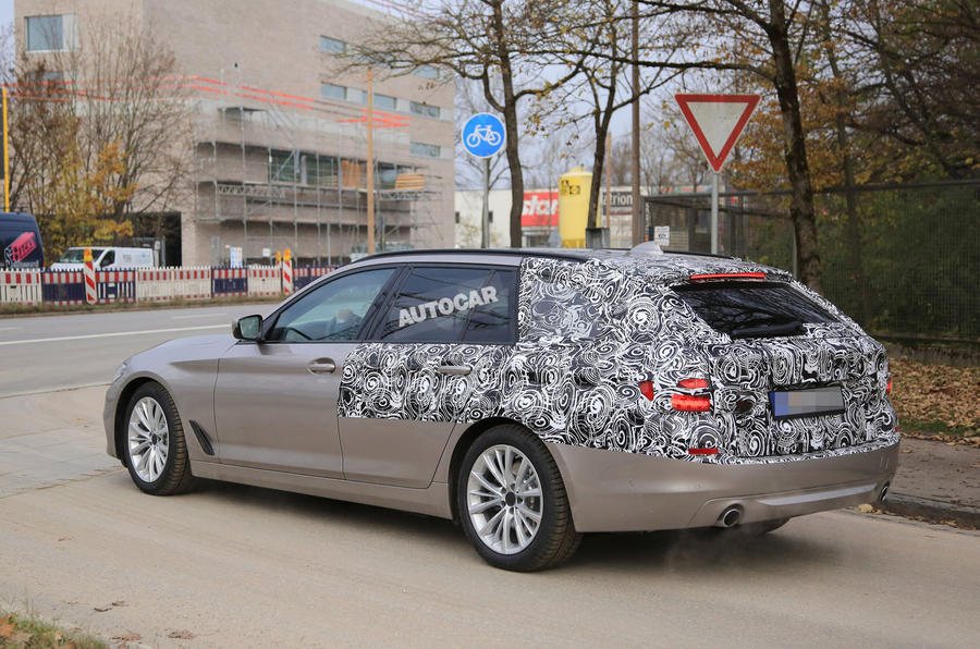 BMW5touring-7