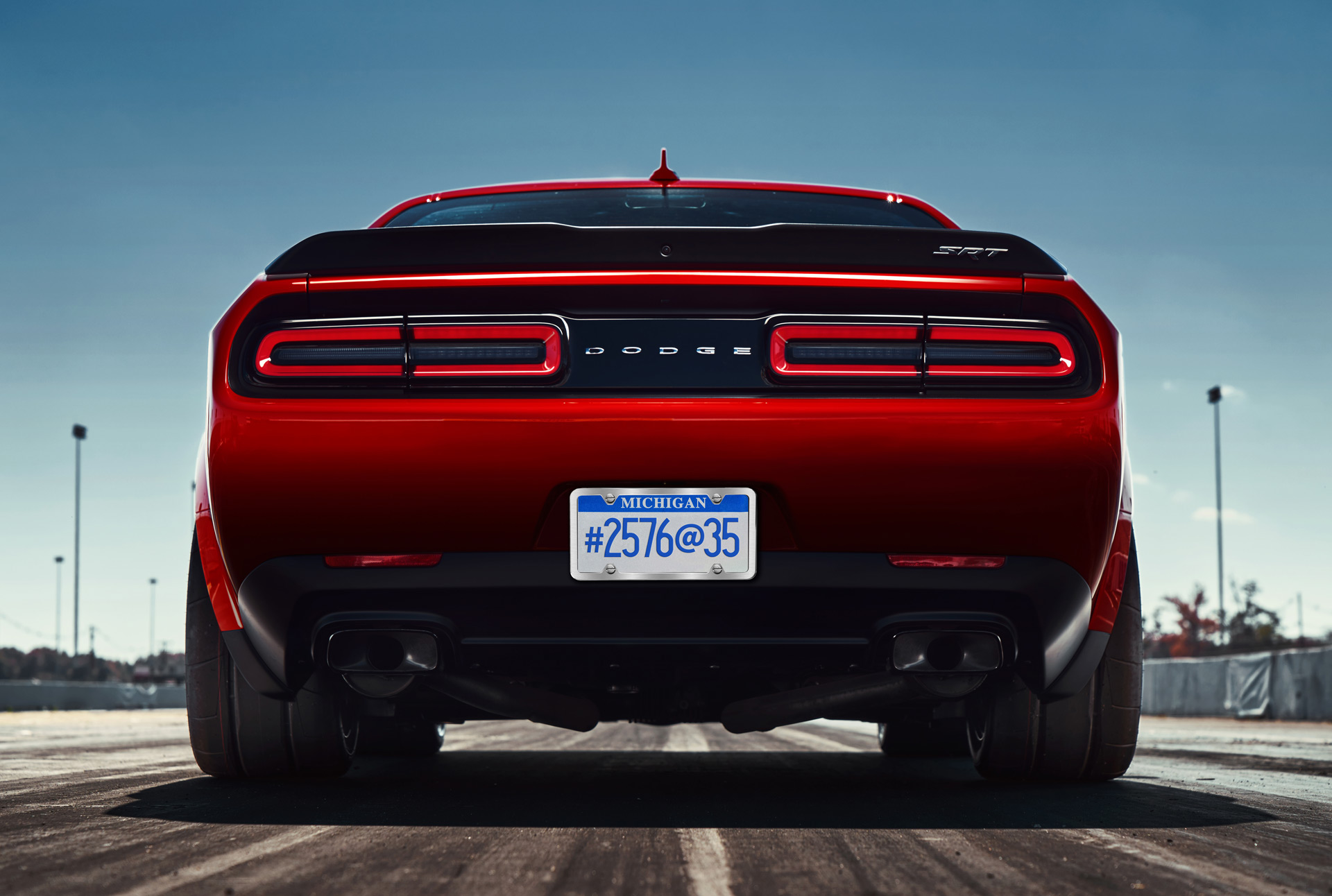 Dodge-Challenger-Demon