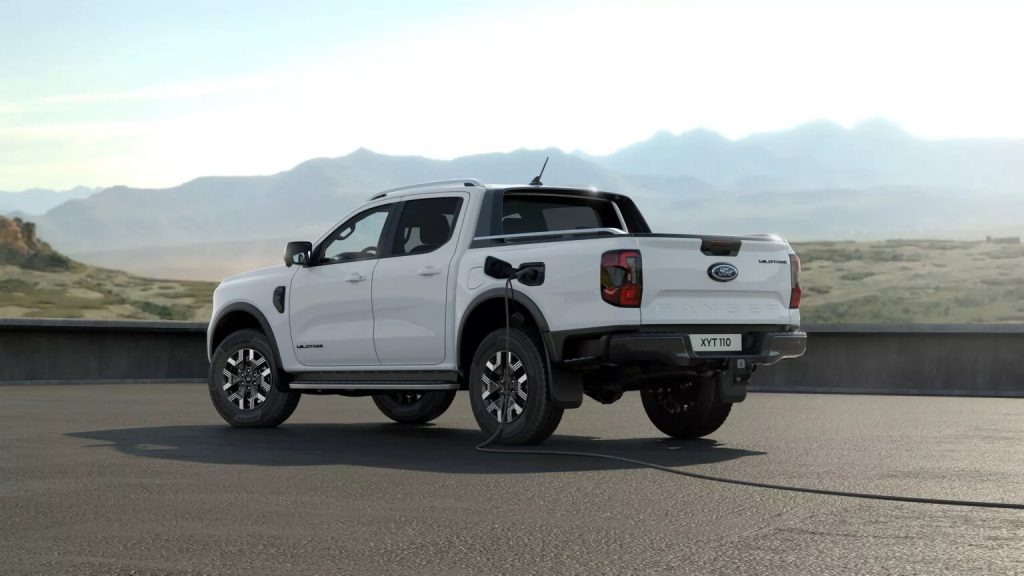 Ford-Ranger-PHEV-3-1536×864-1-1024×576