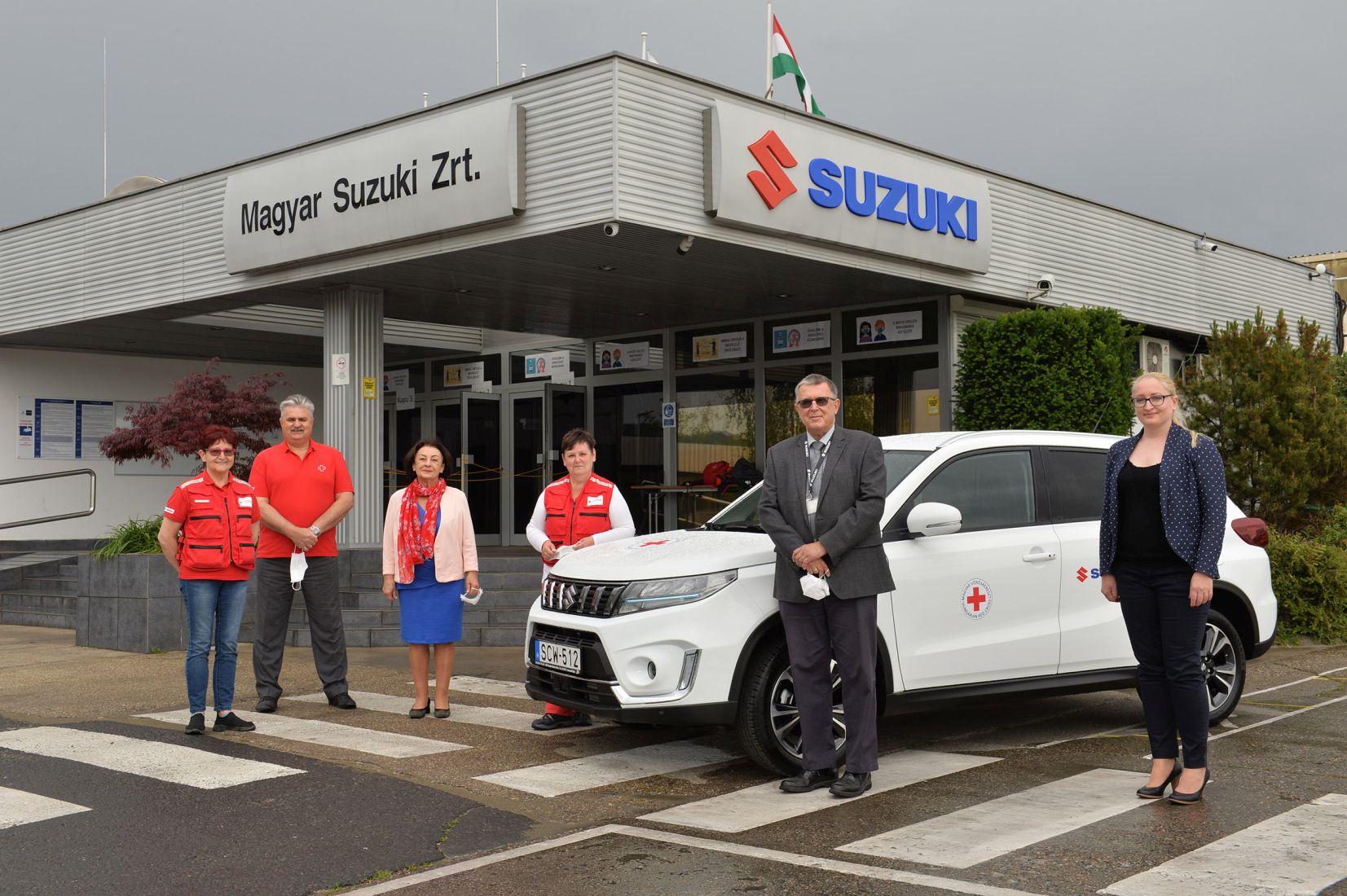 Magyar_Suzuki_Zrt_Magyar_Voroskereszt_autohasznalat (2)