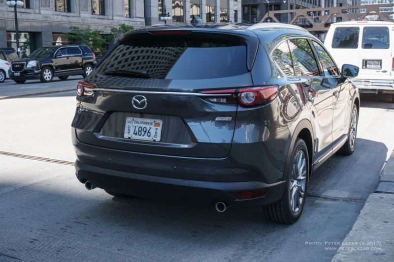 MazdaCX-8-1