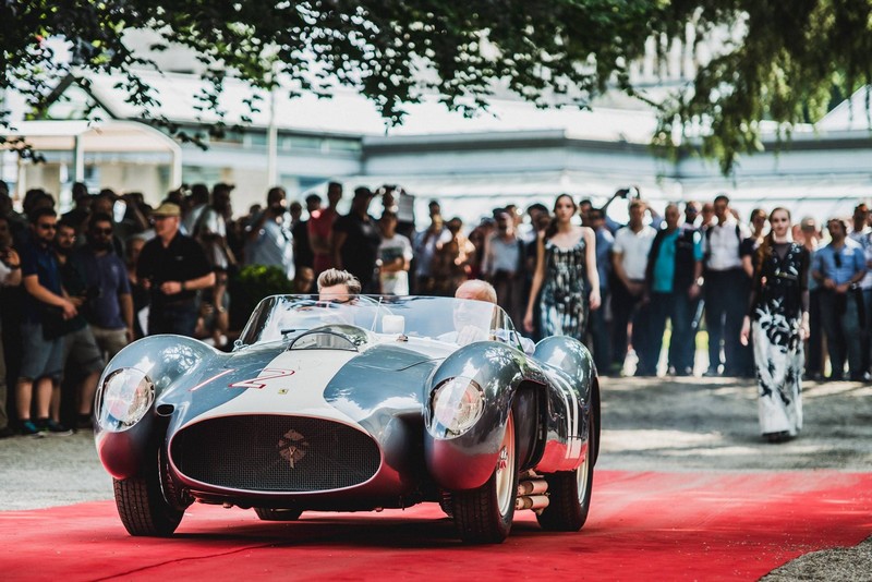 The-grand-winners-of-Concorso-dEleganza-Villa-dEste-the-Ferrari-335-Sport-from-Andreas-Mohringer-2018-1