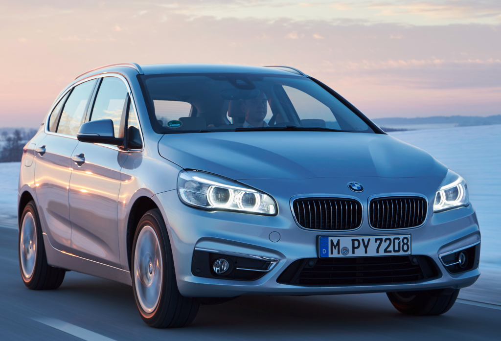 bmw_225xe_active_tourer_32_1