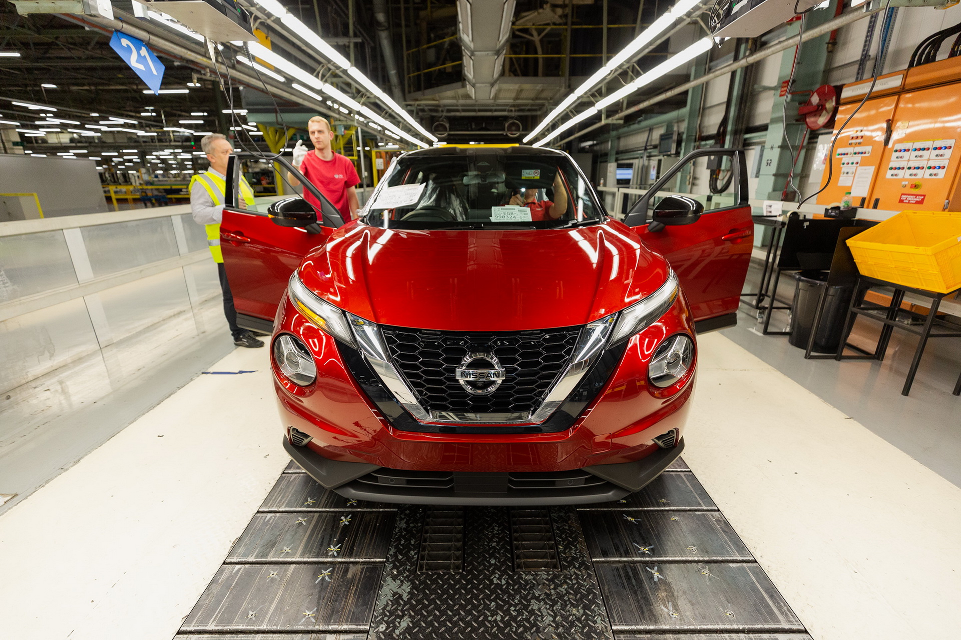 e8010e4e-2020-nissan-juke-goes-into-production-6