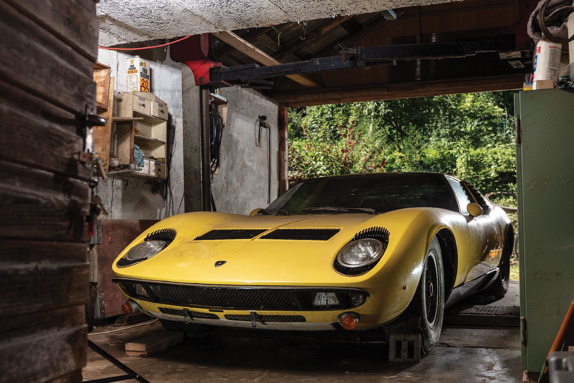 f759da0d-lamborghini-miura-p400-s-1