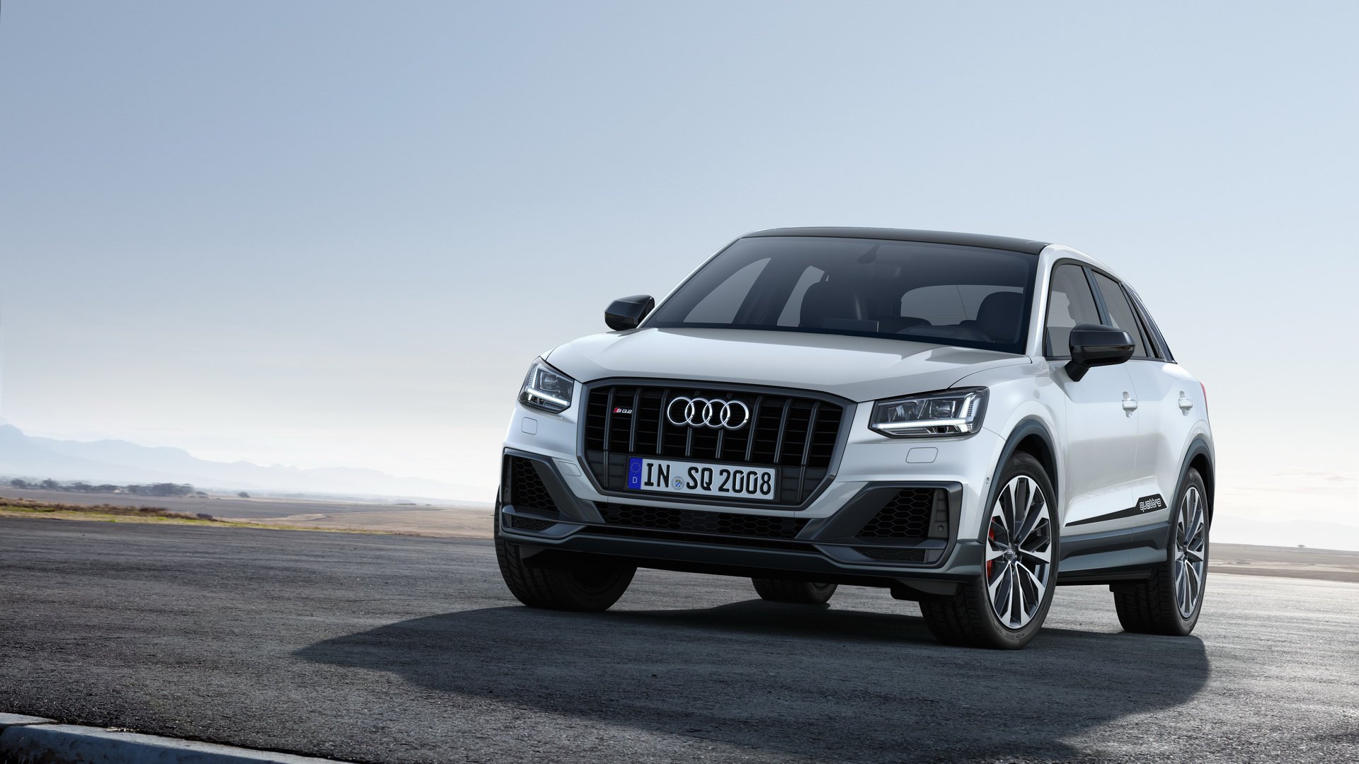 f7e8b92a-2019-audi-sq2-01