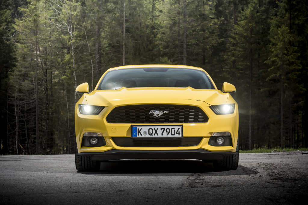 ford_mustang_gt_12