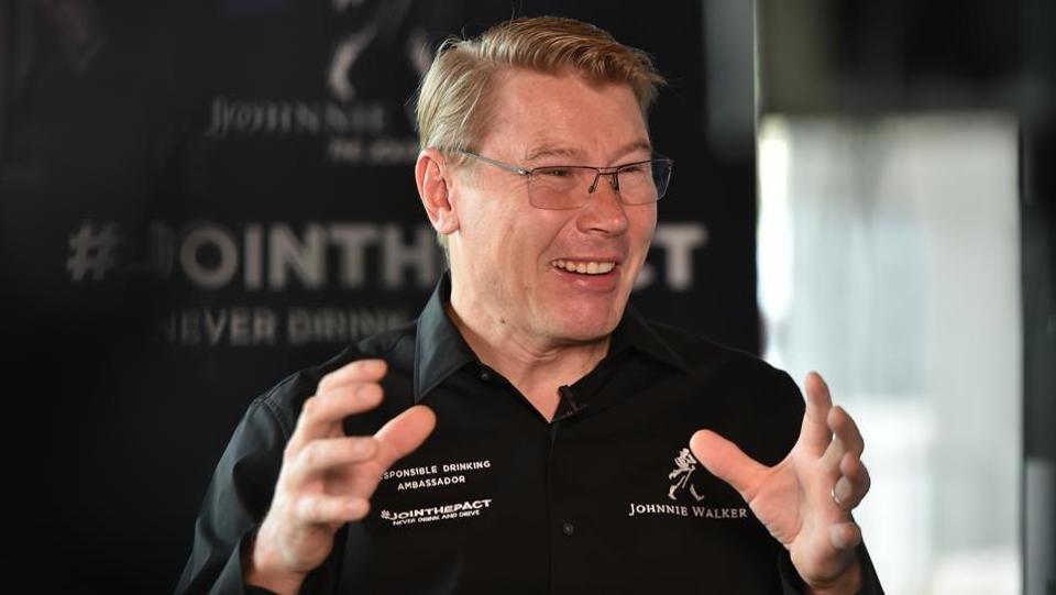 Mika Hakkinen újra McLarennel versenyzik