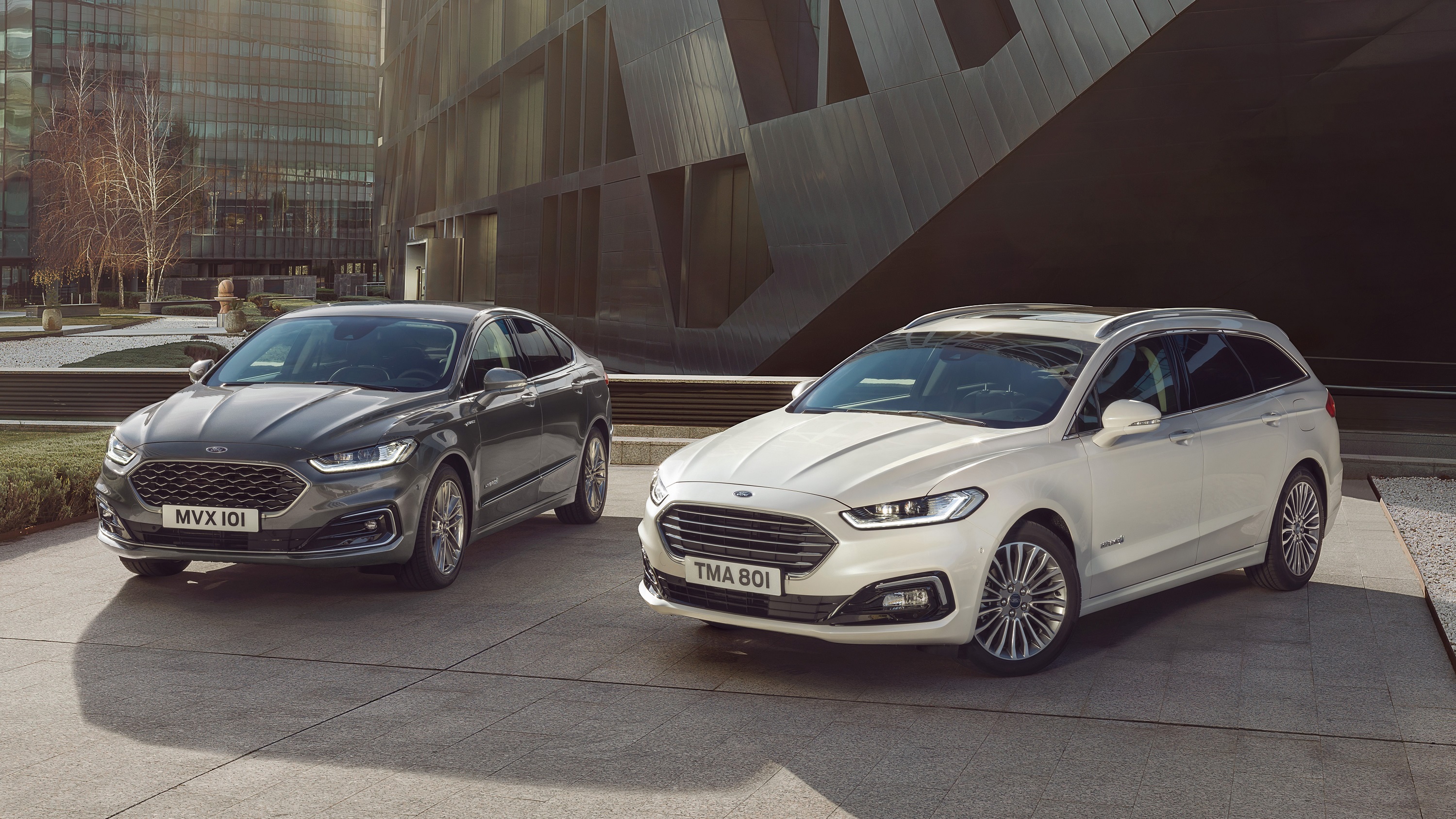 its-facelift-time-2019-ford-mondeo-adds-hybrid-wagon-model-131729_1