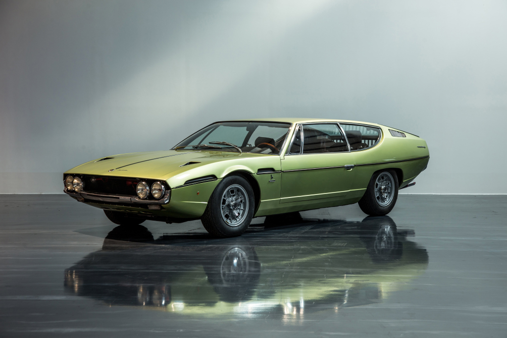 lamborghini-ceo-looking-forward-to-fourth-model-130255_1