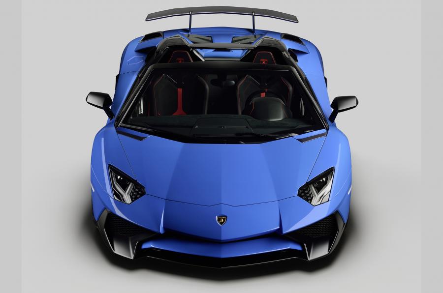 lamborghiniaventadorroadster3