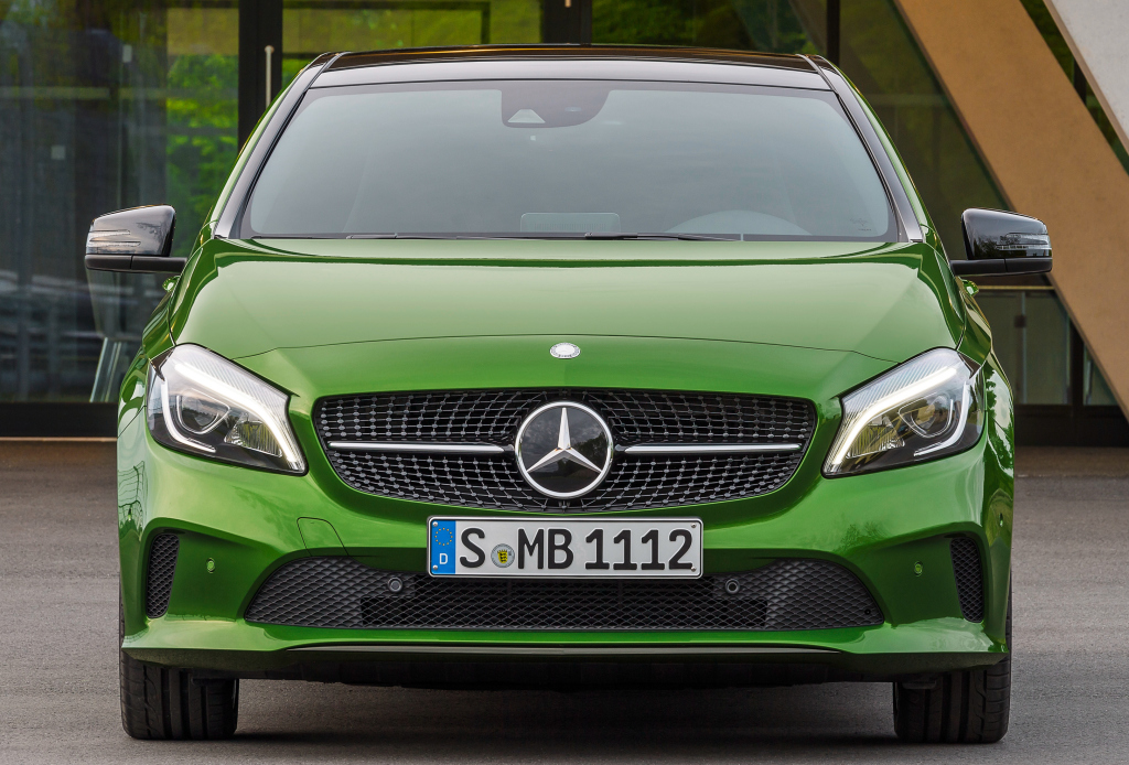 mercedes-benz_a_220_d_4matic_style