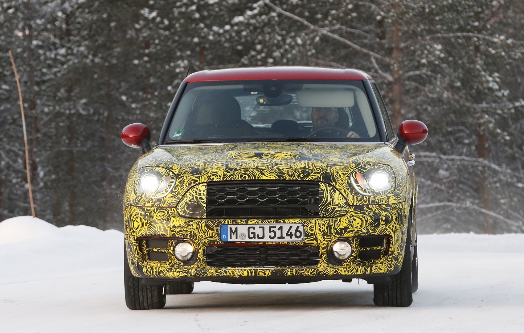 mini-countryman-2