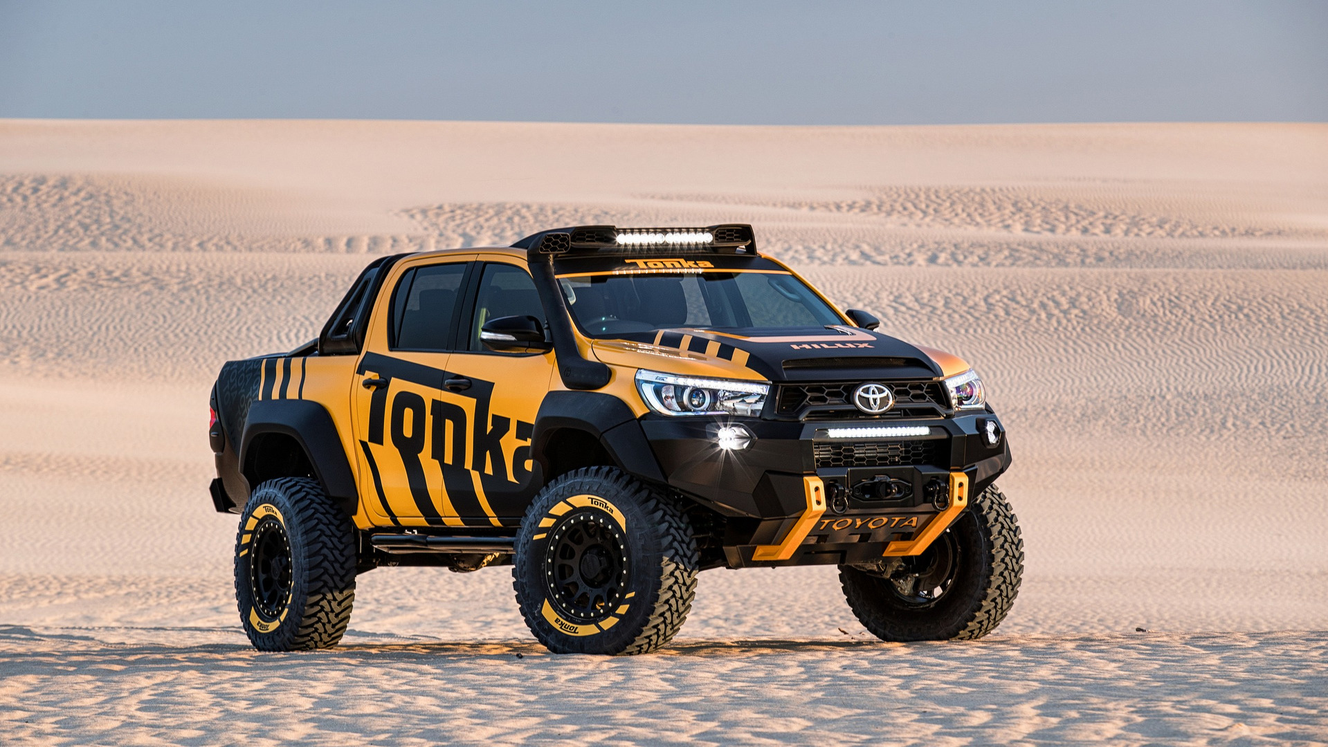 2017 Toyota HiLux Tonka Concept