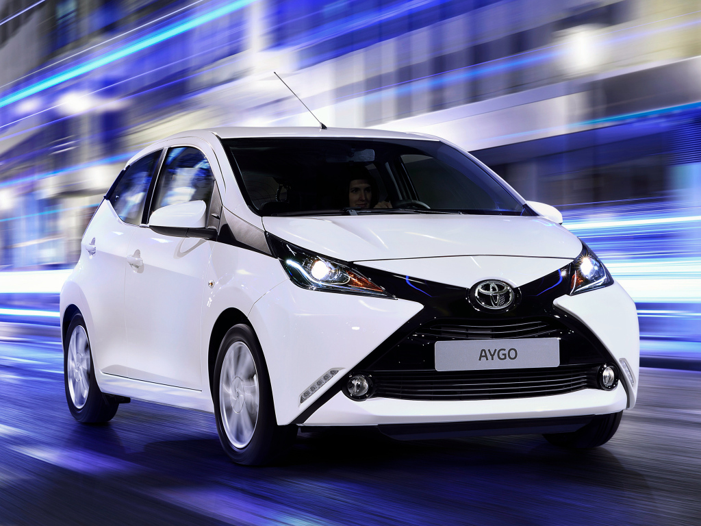 toyota_aygo_x-play_5-door_13